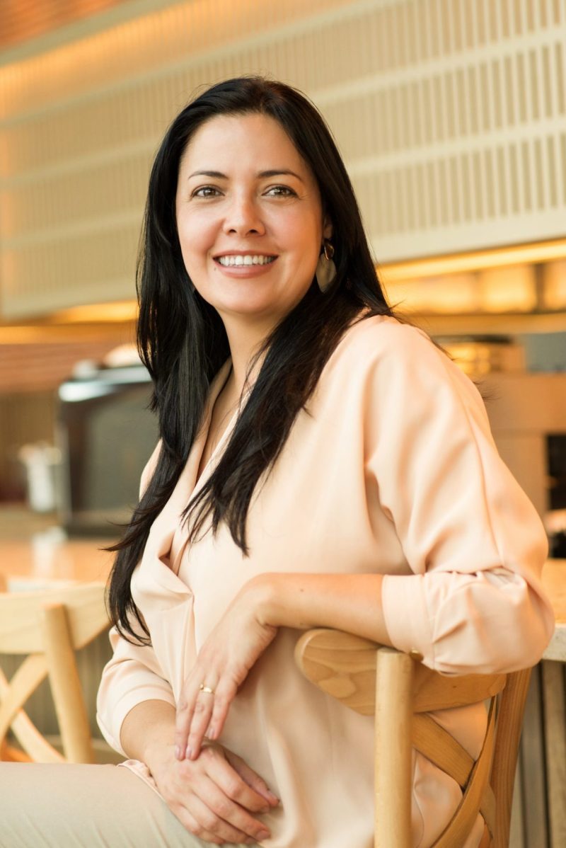 Angela Henao, Colombian immigration lawyer